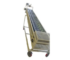 Conveyor belt section